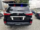 A picture of 2018 Lexus lx 570 2018