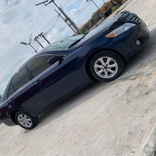 A picture of Toyota camry 07