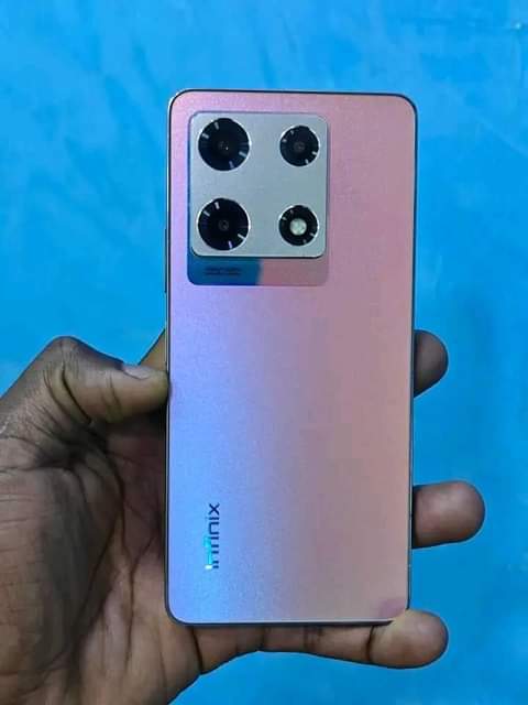 A picture of INFINIX NOTE 30 Pro 5g
