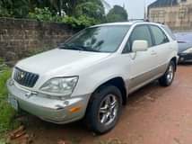A picture of Clean body 2002 Model Rx300 Engine and gear blessed Exterior