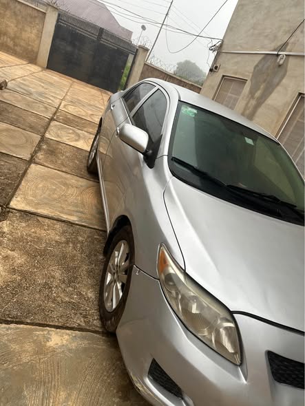 A picture of Toyota Corolla 2010