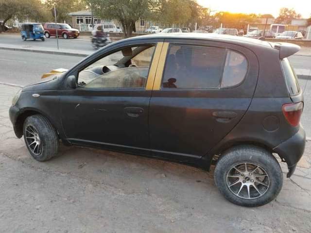 A picture of Vitz cc990 safari popote mil 3.8 top Dodoma mjini Ac