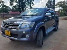 used toyota hilux