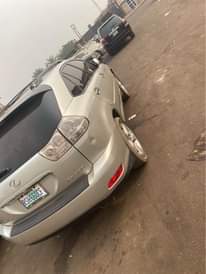 A picture of Rx350 for sell