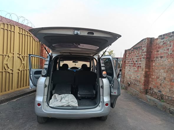 A picture of SIENTA 16M 0705259352