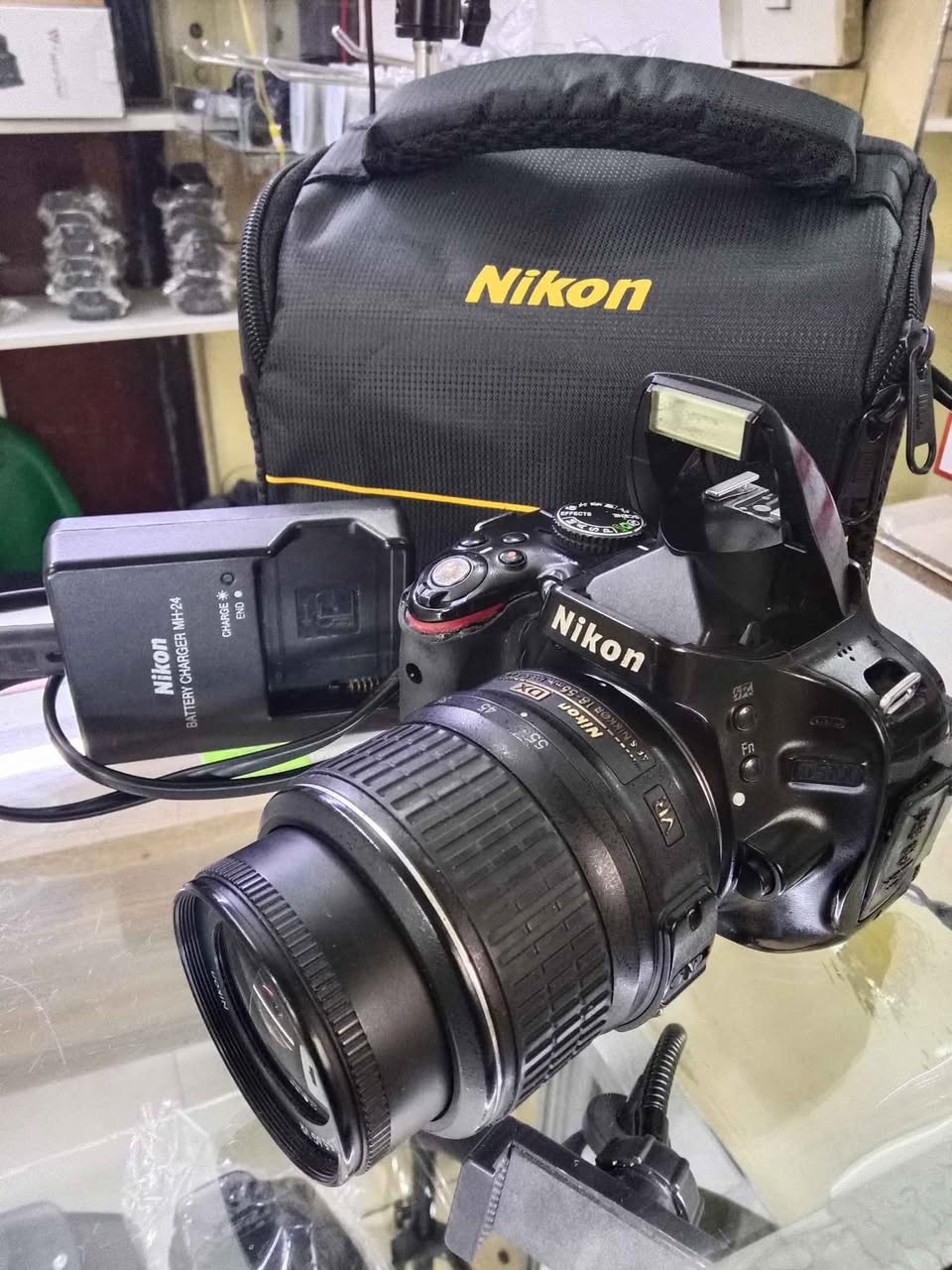 nikon