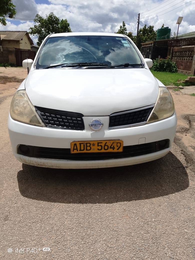 used nissan tiida