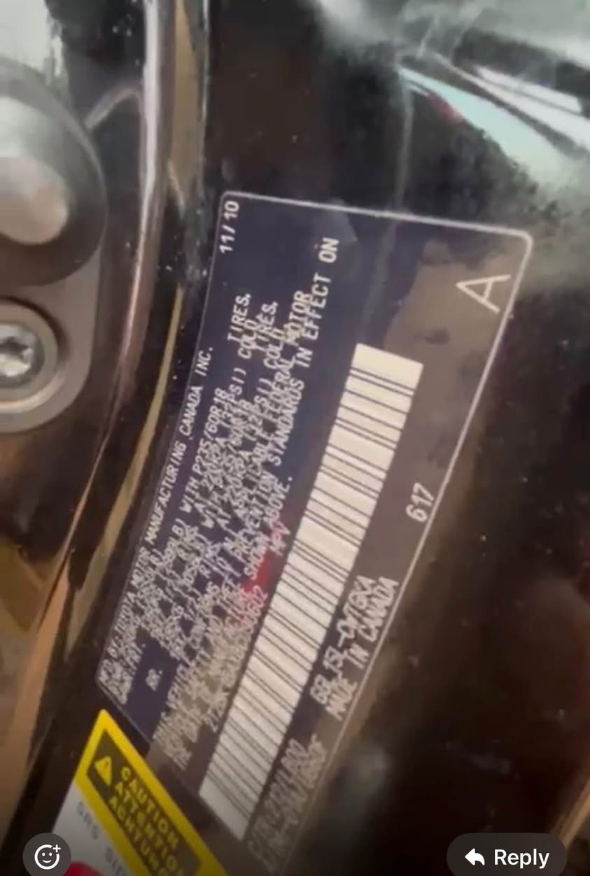 A picture of Awuffawuff 2010 RX350 Complete buy and drive Owner needs money
