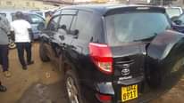 A picture of Rav4 4sale call me on 256751331103 or what app is