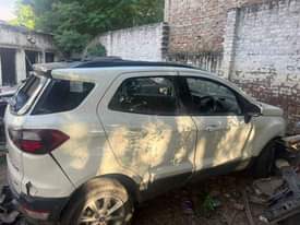 A picture of Ecosport 2018 2019 diesel Sunroof top model All parts available