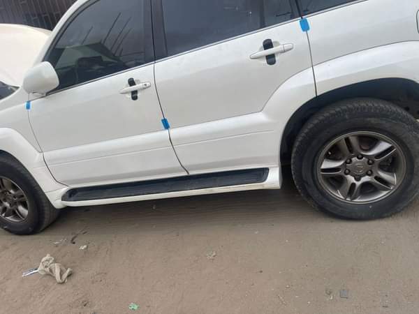 A picture of 2005 Lexus GX470 Toks standard Nothing to fix It s