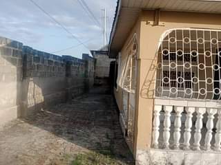 A picture of NYUMBA NZURI INAUZWA MBEZI MWISHO MALAMBA MAWILI