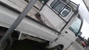 A picture of Belgium standard Hijet pick up Engine Gear Price 3 6m