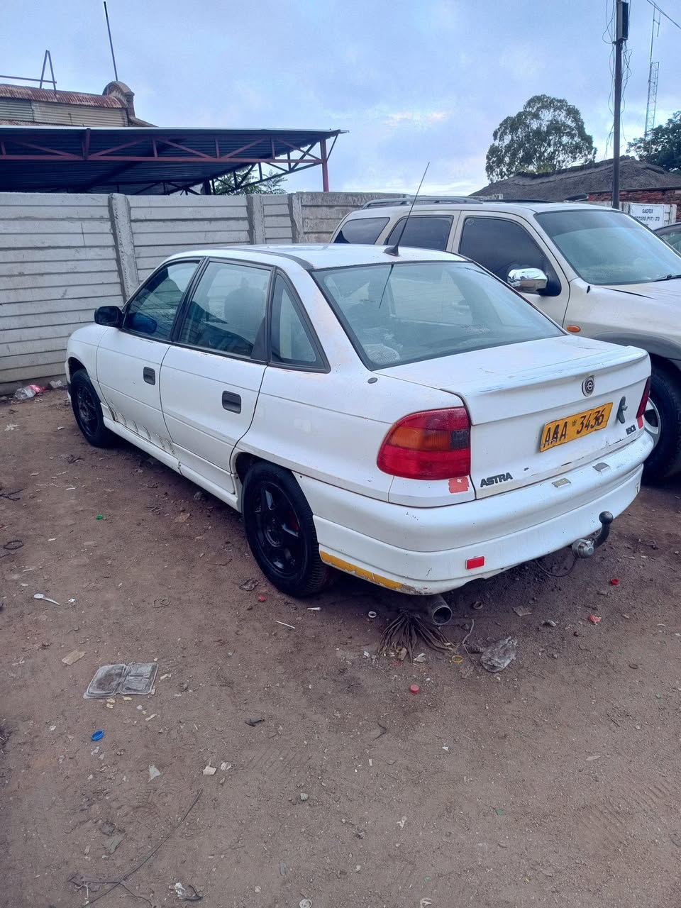 A picture of Opel astral manual one kick n go 870usd call or