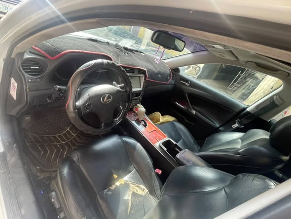 A picture of 2009 Lexus IS250