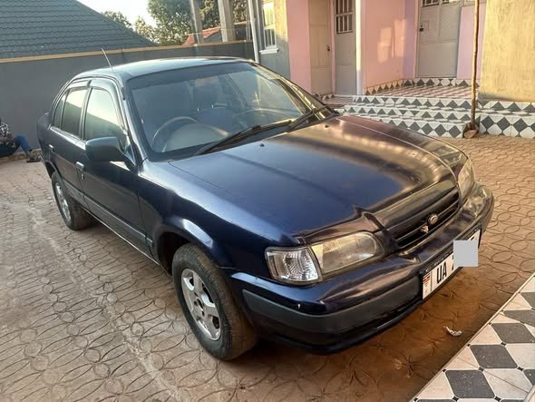 A picture of TOYOTA CORSA