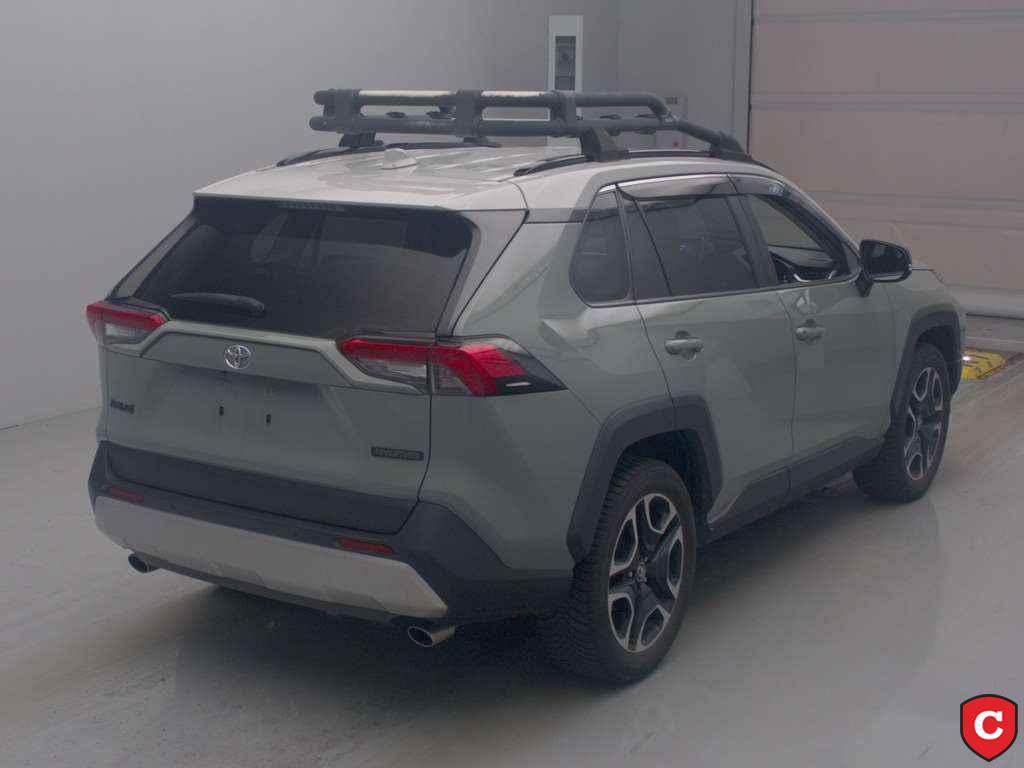 A picture of TOYOTA RAV4