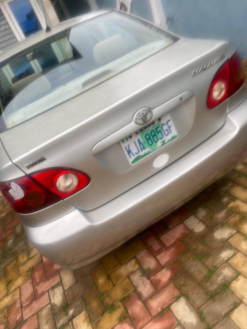 A picture of Toyota camry toks 9m Toyota corolla used 4m 08037876005 Slightly