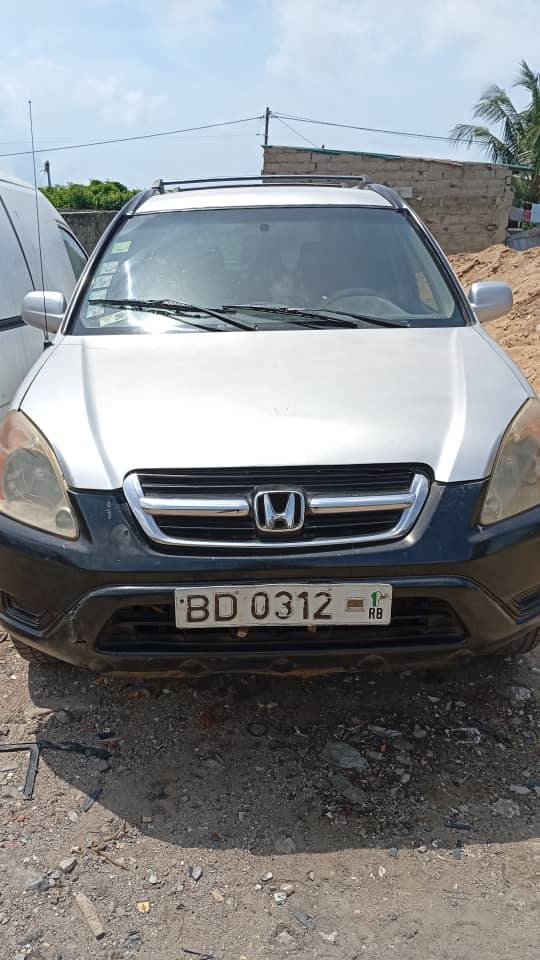 A picture of Acura MDX 010 And Honda CR V 03