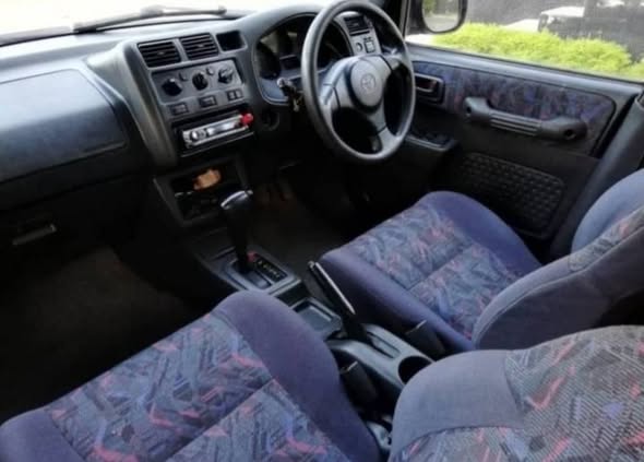 A picture of TOYOTA RAV4 INAUZWA 6 4M 0791084871