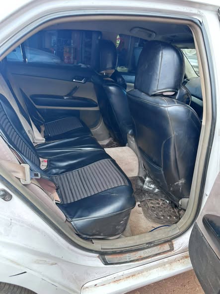 A picture of Toyota mk x