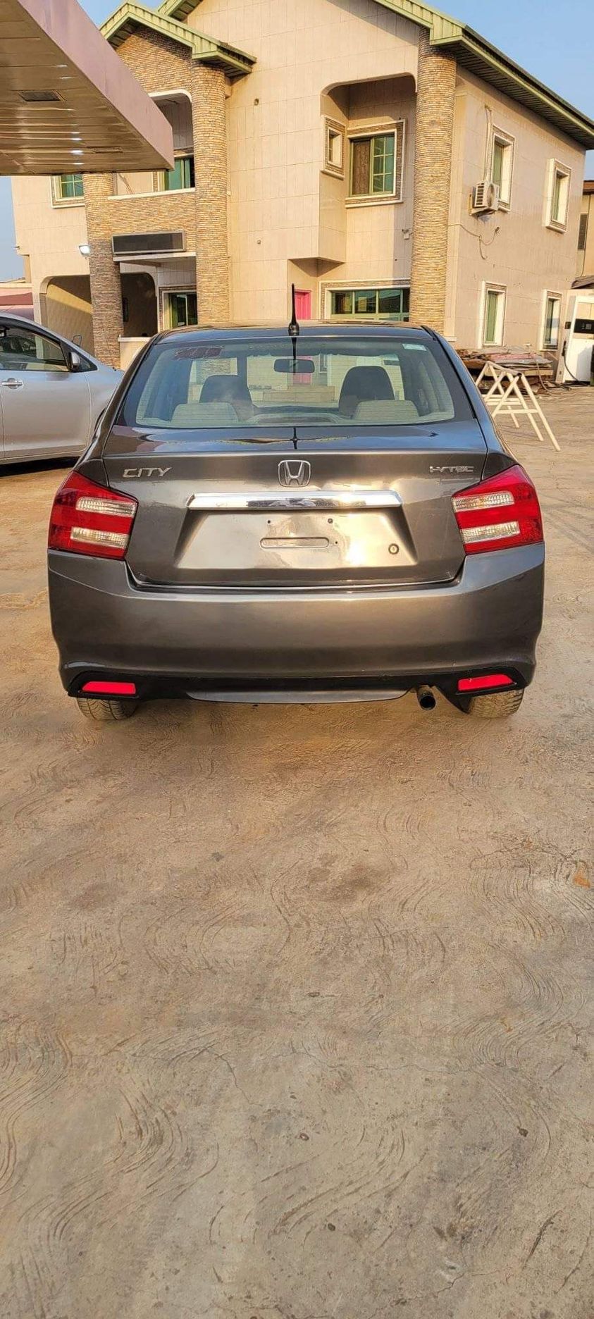 A picture of 2012 Honda city 012