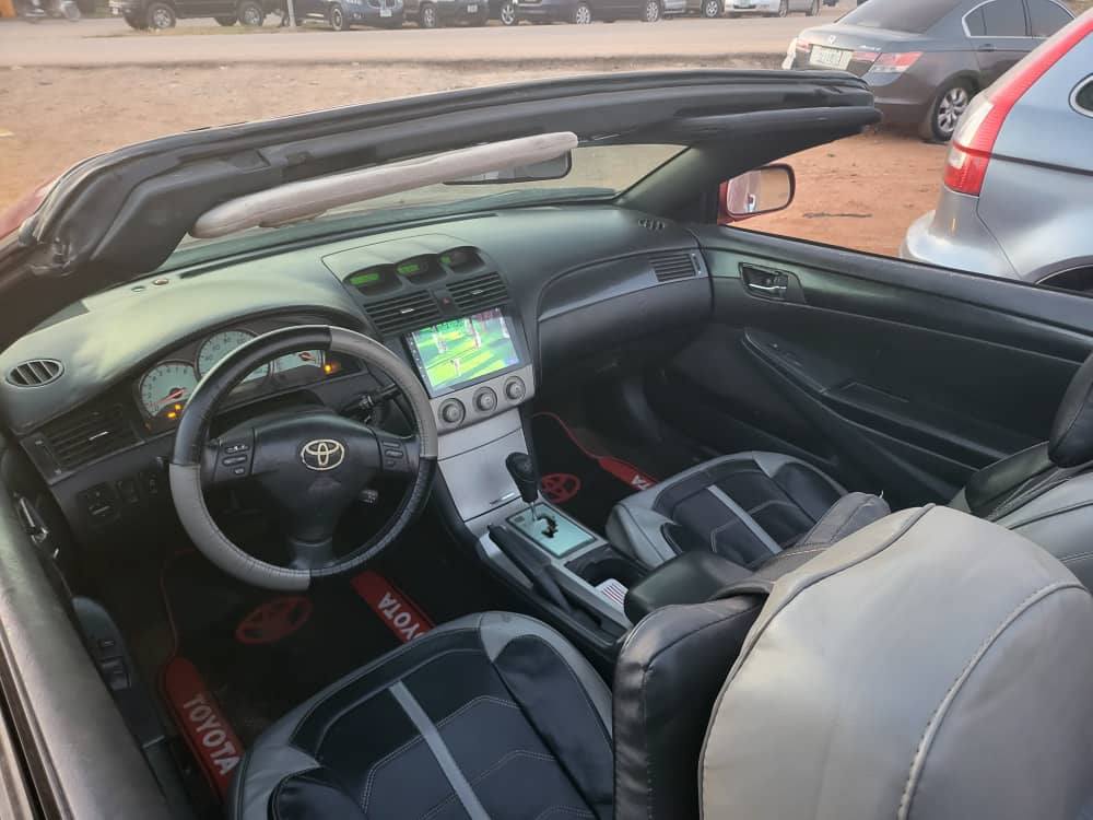 A picture of Toyota Solara