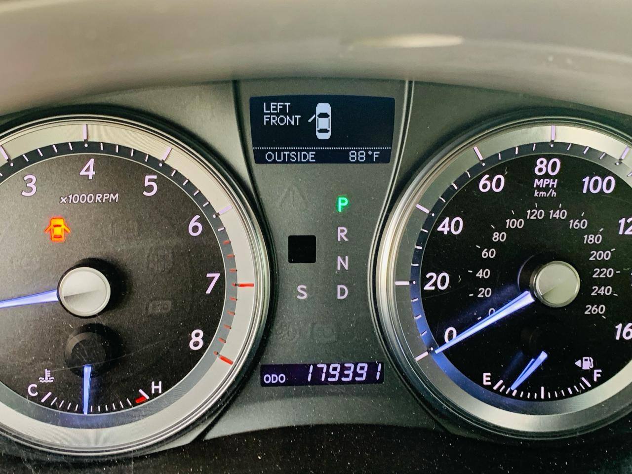 A picture of Lexus ES350