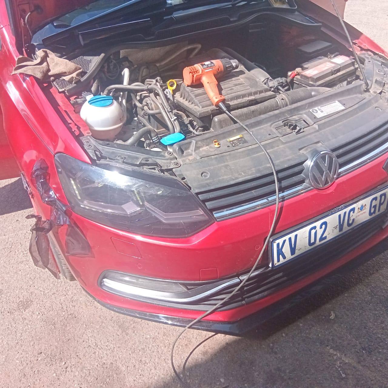 Tshikani T.