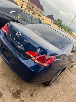 A picture of Toyota Avalon