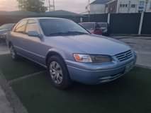 A picture of 01 Toyota Camry LE Read description for full details