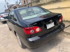 A picture of Corolla 05 AC gear and engine perfect condition Price 3