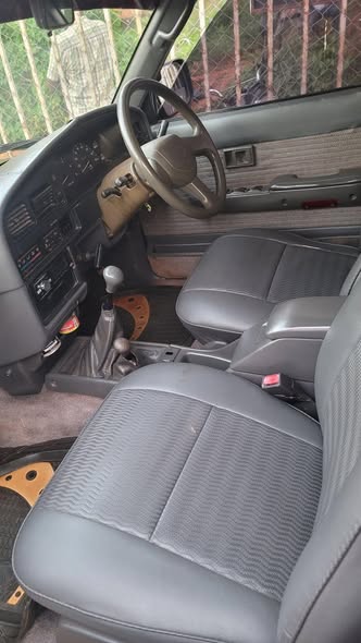 A picture of Hilux Pick Up Ordinary available 3L engine manual