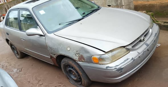 A picture of Toyota Corolla 2000 Okerejowolo with little tapping Engine Gear Ac