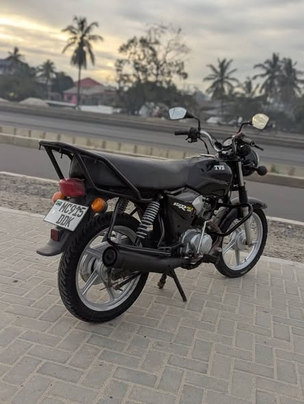A picture of Tvs cc 125 imenyooka