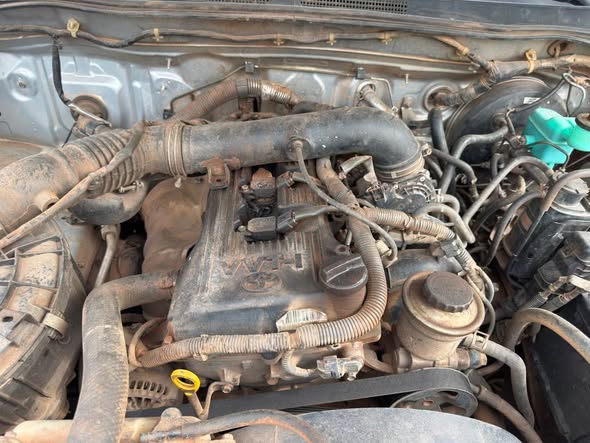 A picture of 2014 TOYOTA HILUX USED BUT IN PRISTINE CONDITION GOING FOR