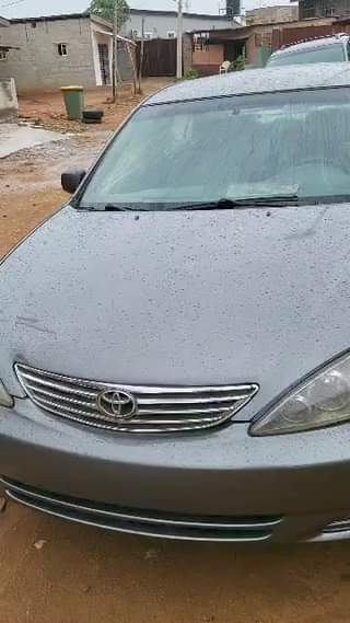 A picture of Toyota Camry 2004 Sound engine and gear AC 2 8m