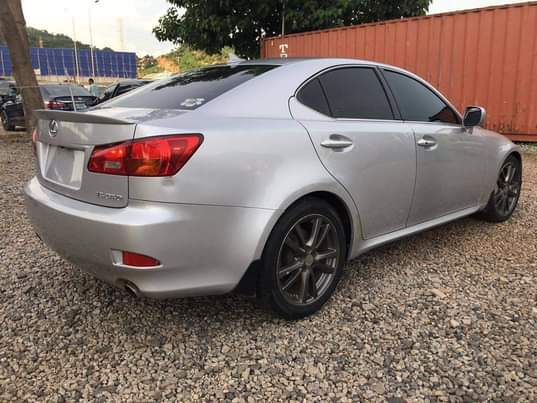 A picture of Lexus IS350 2008