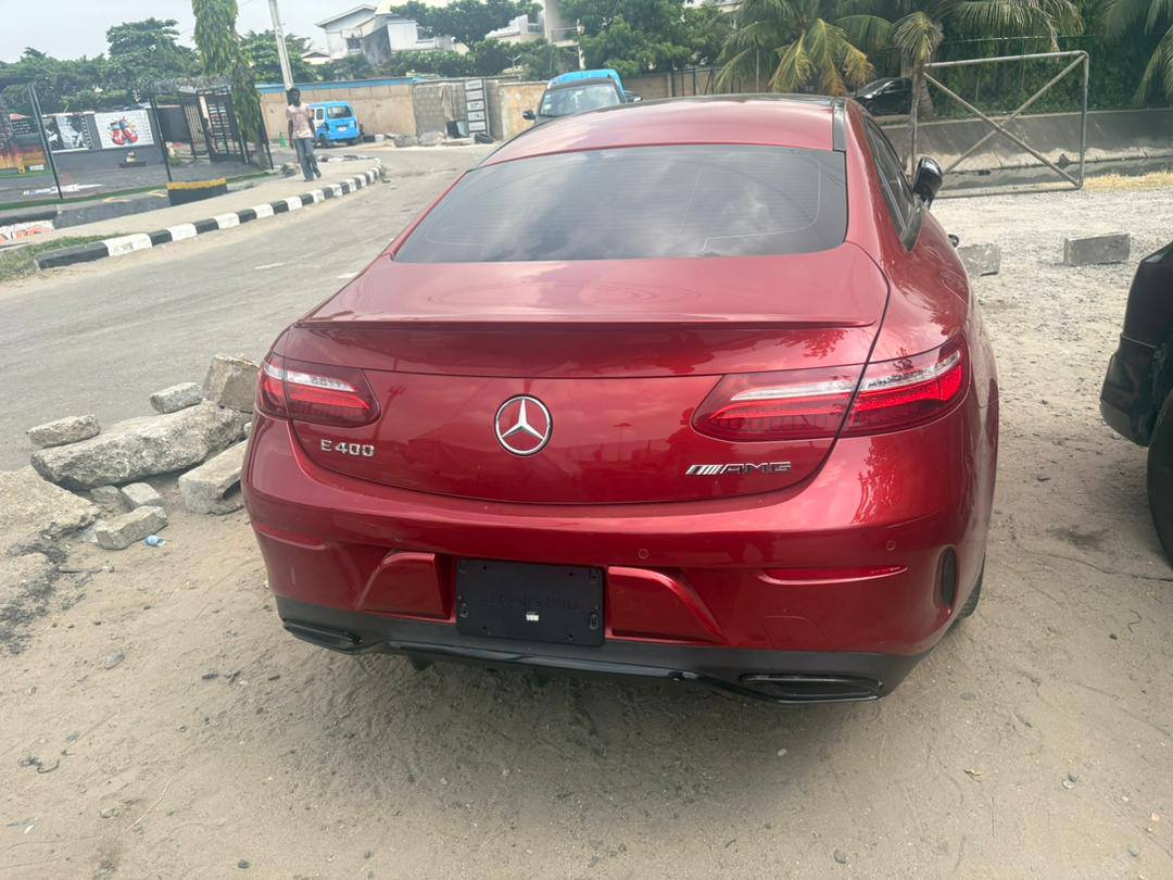 A picture of Distress sale 2018 foreign used Mercedes Benz E400