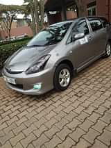 A picture of TOYOTA WISH 2008