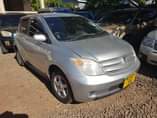 A picture of Ist M8 8 mwanza call WhatsApp 0686108116