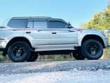 A picture of TOYOTA PRADO mwanza Petrol Bei million 17 8 Engine safi