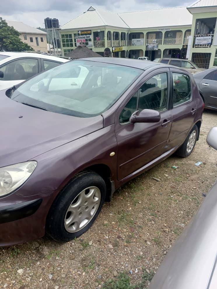 A picture of Distress Peugeot 307 Peugeot 307 2M Last plz Not Negotiable