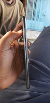 A picture of SAMSUNG A11 IPO VZR HAINA TATIZO LOLOTE INAKAA SANA NA