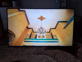 A picture of Quick sale 5o inches Samsung u800 smart TV