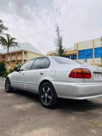 A picture of Honda Civic 2000 model
