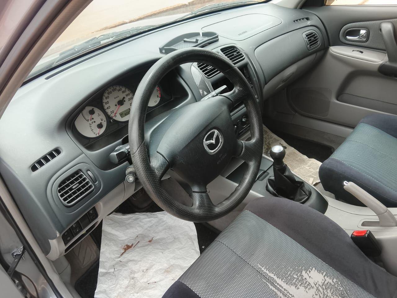 A picture of Foreign used Mazda 323F
