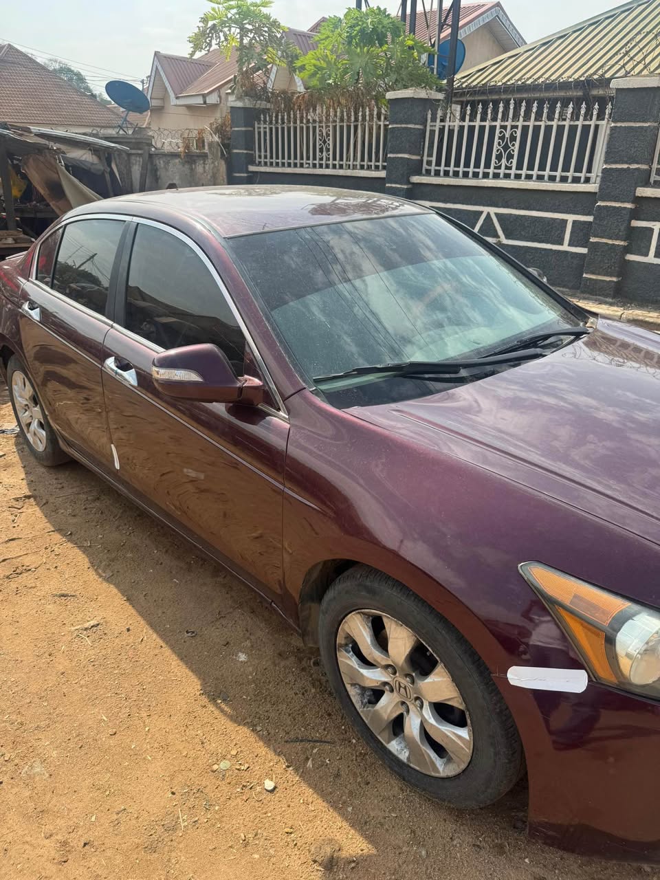 A picture of HONDA ACCORD