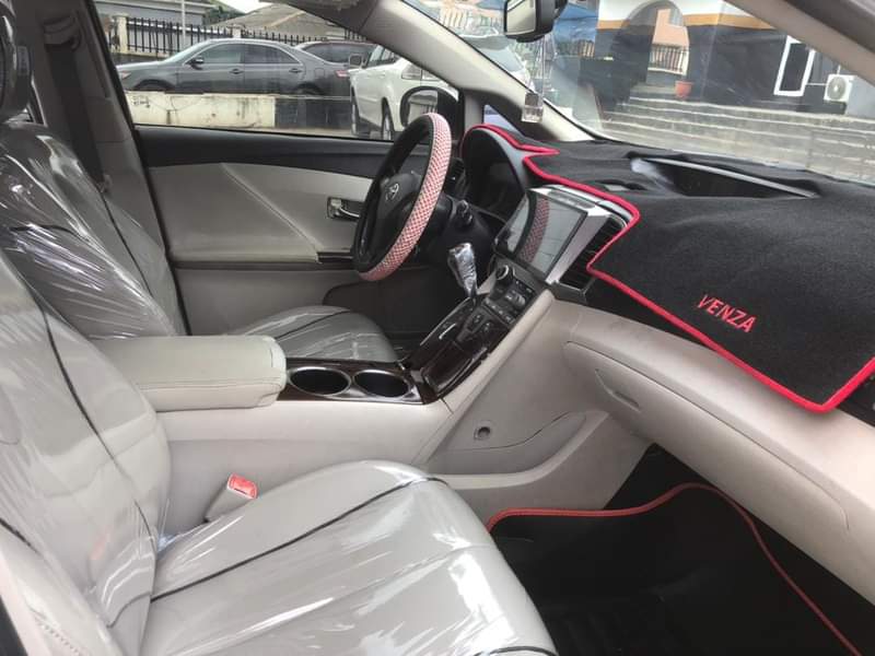 A picture of Toks Standard 2010 Toyota venza Good engine smooth Transmission AC