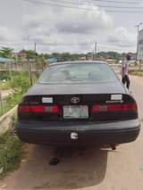 A picture of Toyota Camry pencil